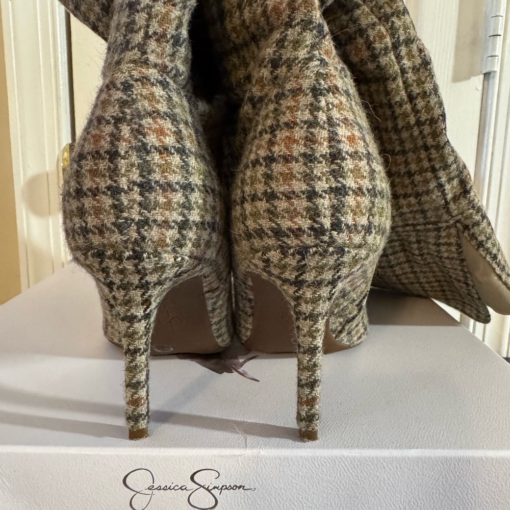 Jessica Simpson Houndstooth Heeled Boots - Picture 3 of 5